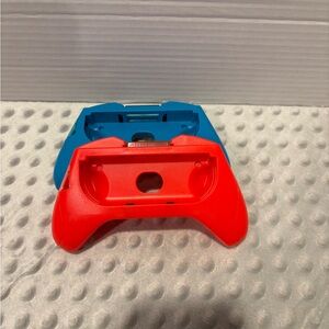 Red and Blue Controller Shells Nintendo Switch